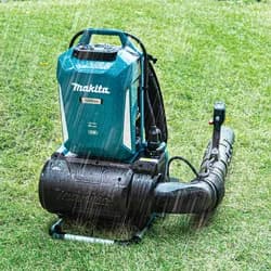 Makita Laubsauger